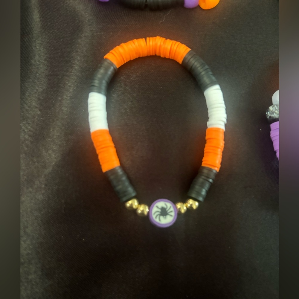 Halloween spider bracelet! 🕷️